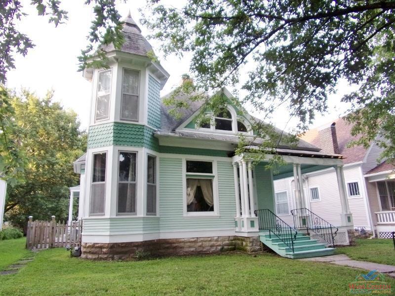 Sedalia MO Queen Anne