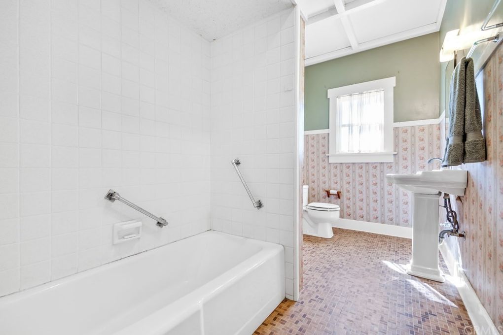 91y