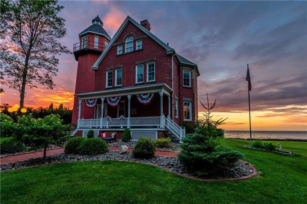 lighthouse for sale