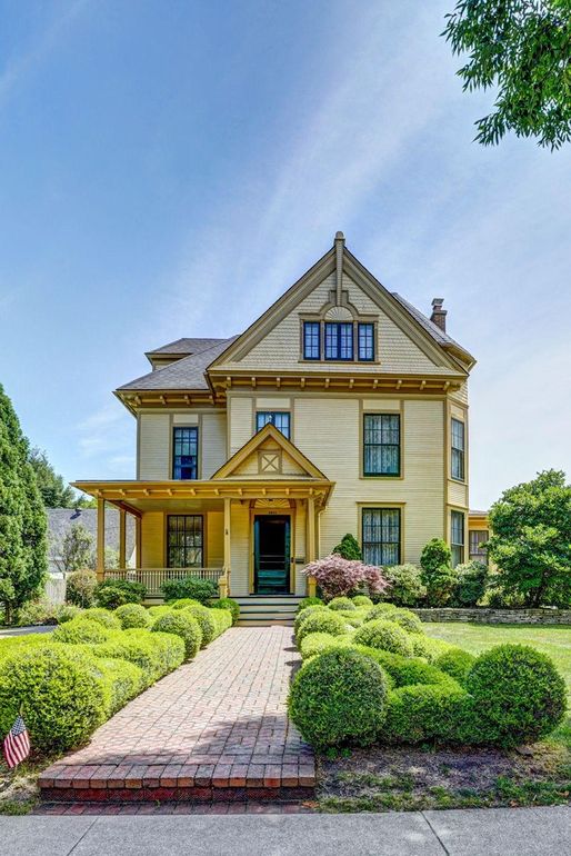 lakefront home
