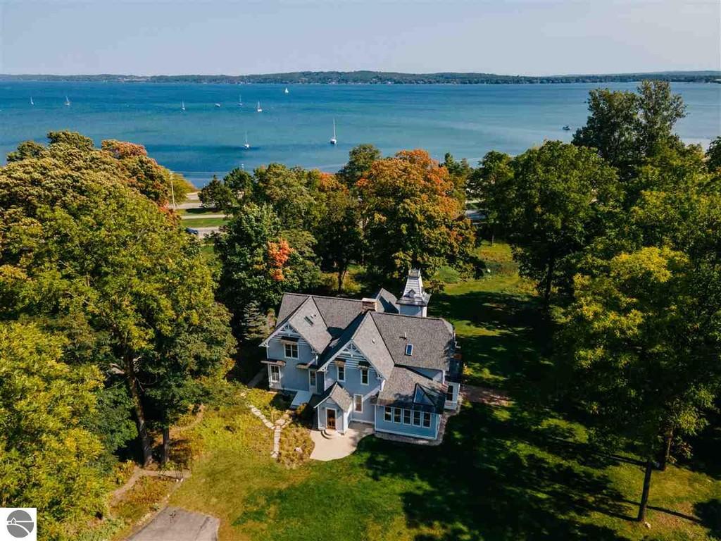 Queen Anne Victorian
