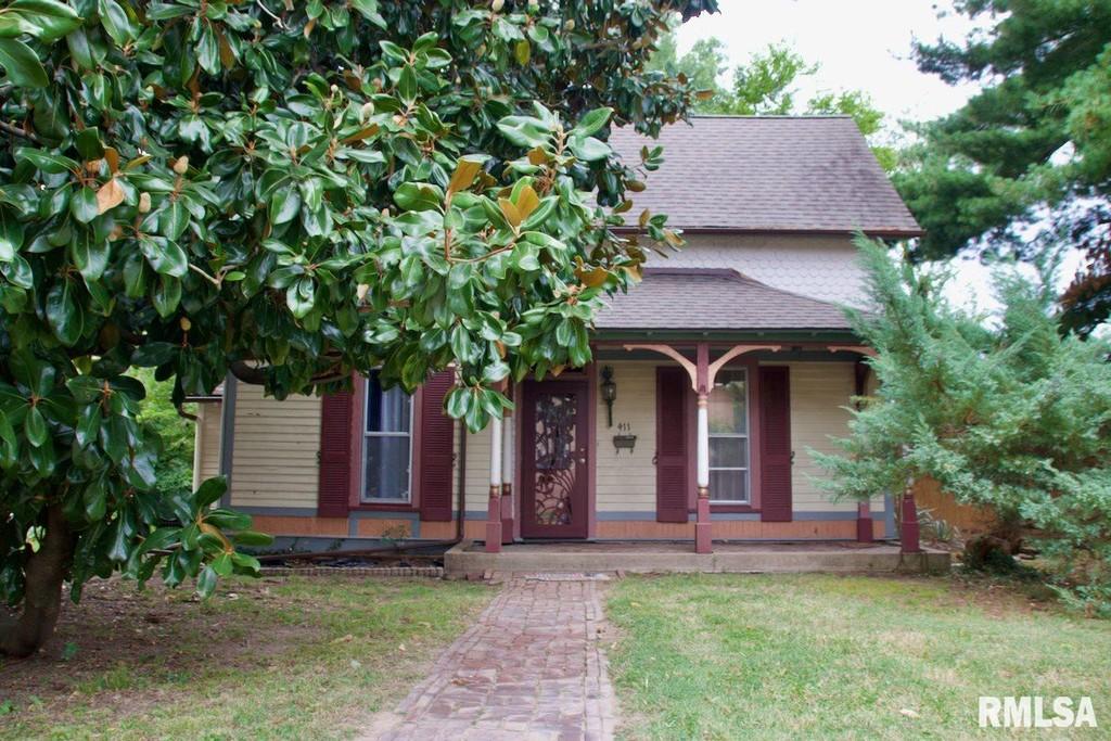 victorian cottage home for sale