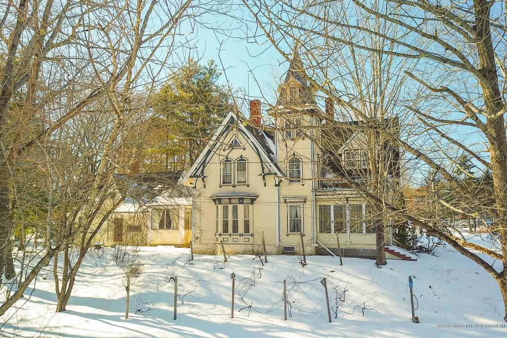 Queen Anne Victorian home for sale