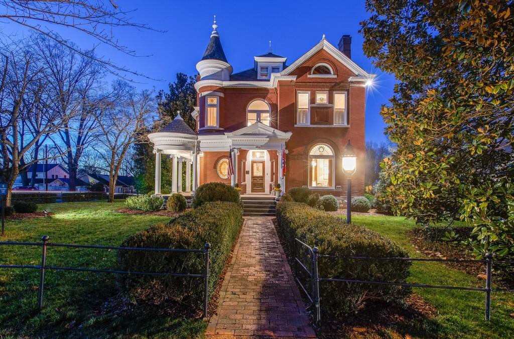 Queen Anne Victorian home for sale