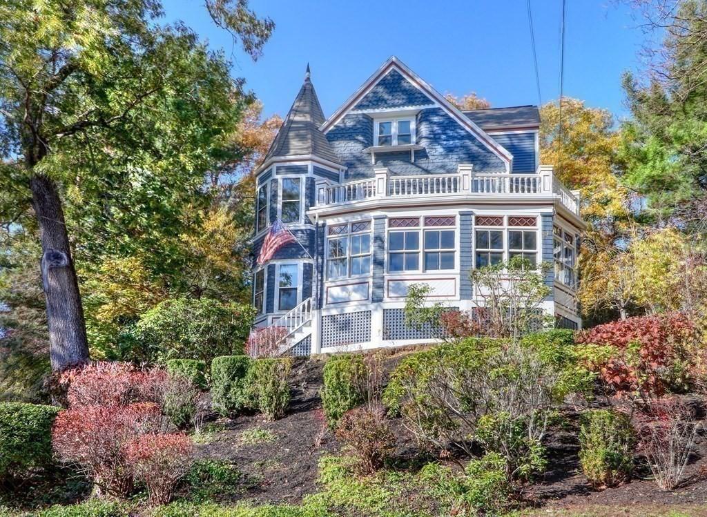 Queen Anne Victorian home for sale