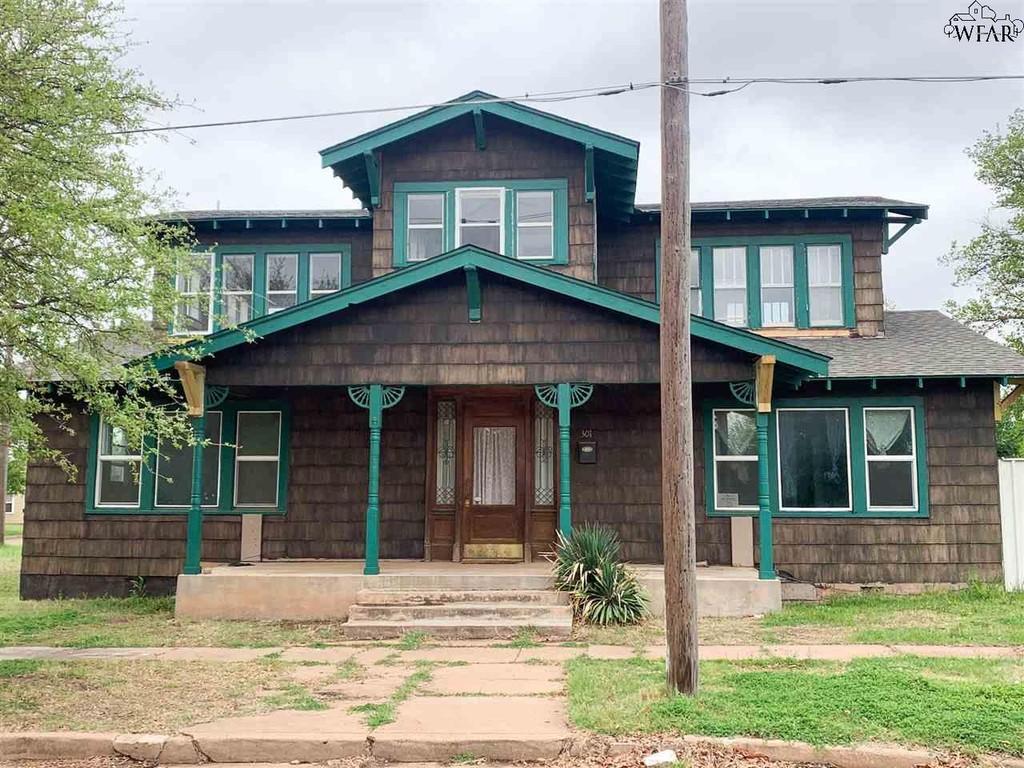 handyman special home for sale