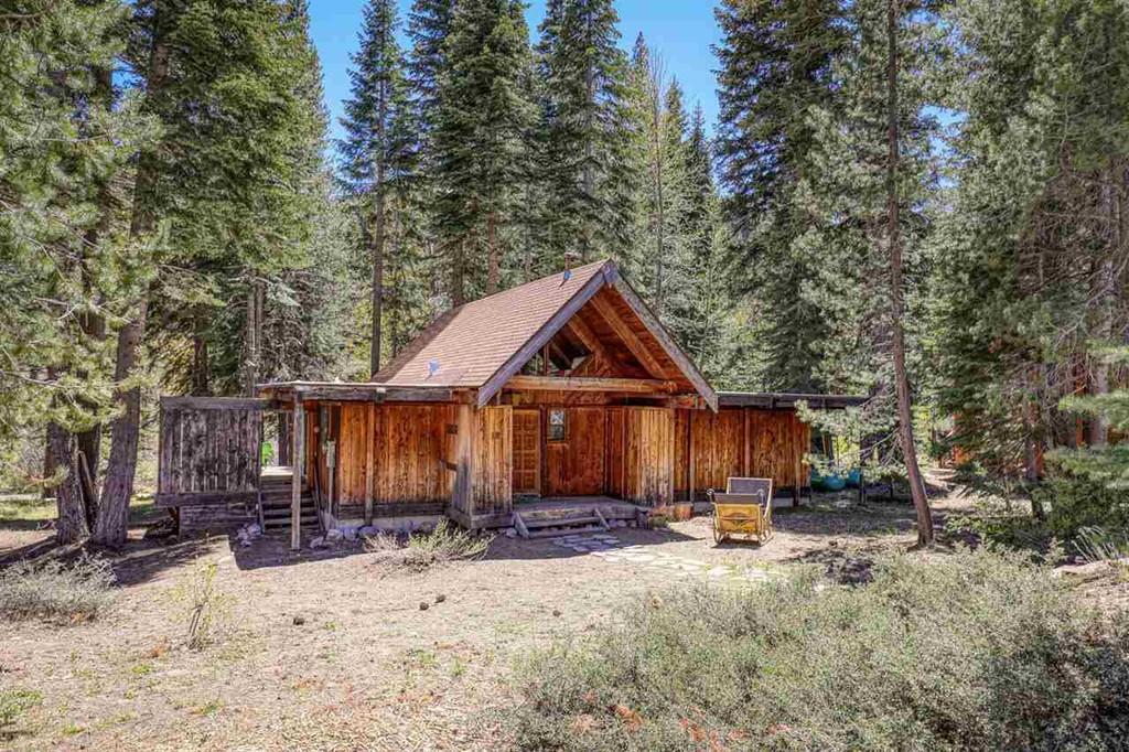 lodge home for sale