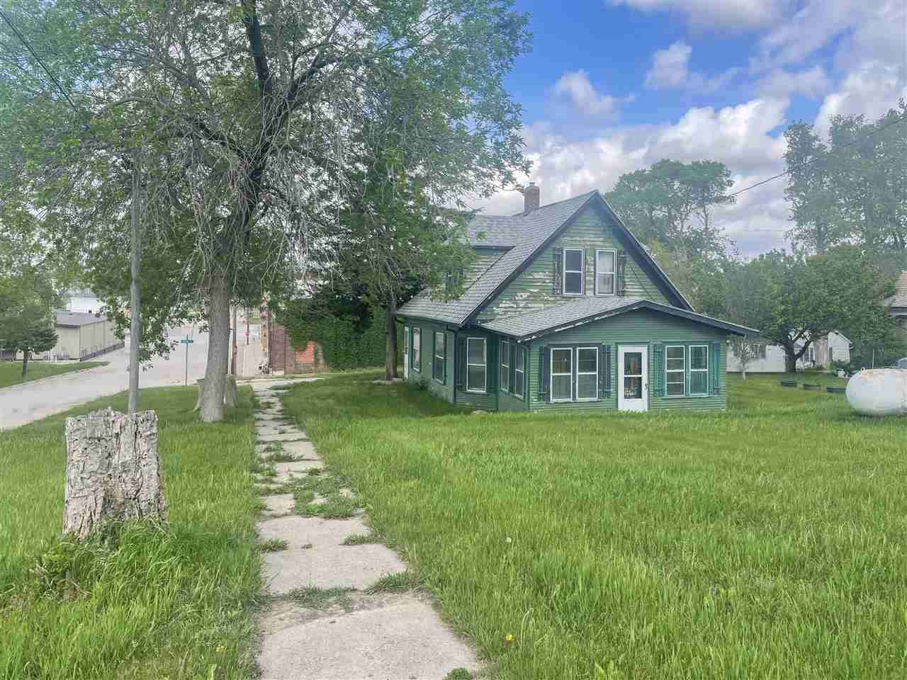 handyman special home for sale