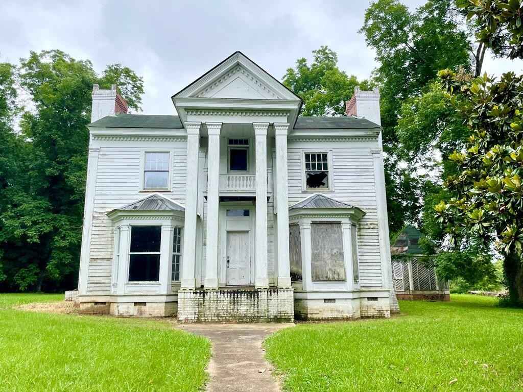 antebellum home for sale