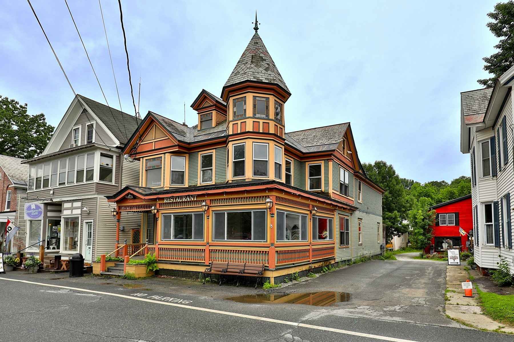 Queen Anne Victorian for sale