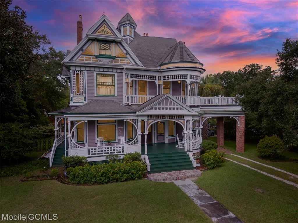 Queen Anne Victorian for sale