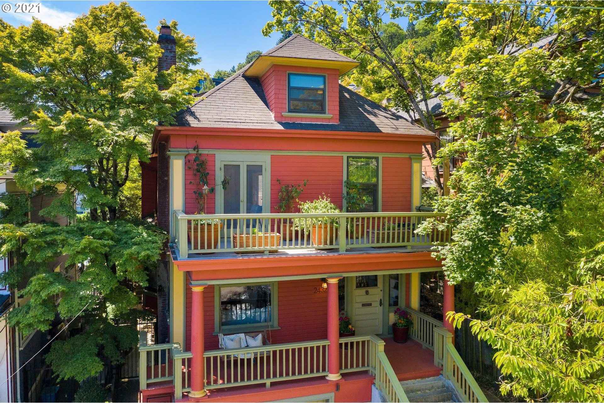 foursquare home for sale