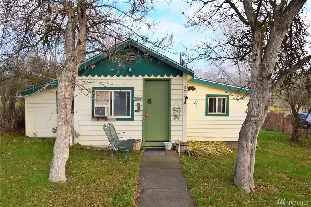 cottage for sale