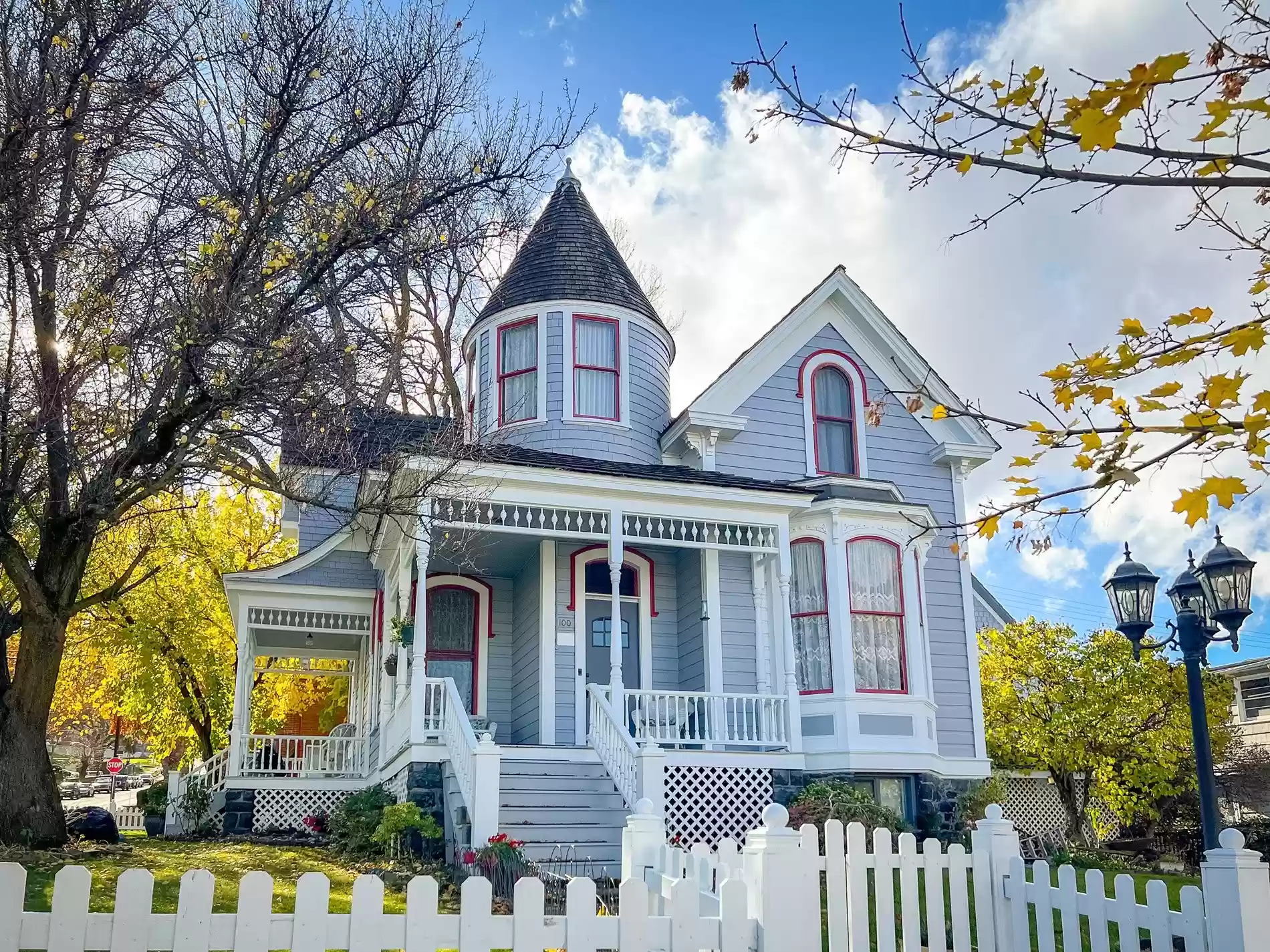 Queen Anne victorian