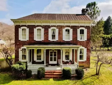 farmhouse