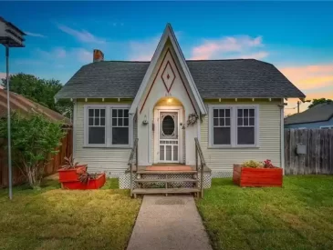 cottage for sale