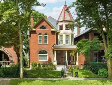 Queen Anne for sale