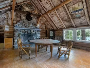 waterfront cabin