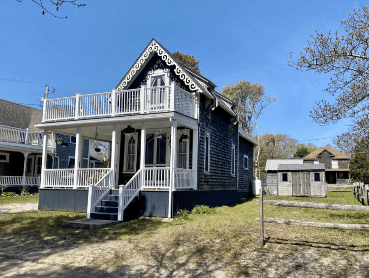 cottage for sale