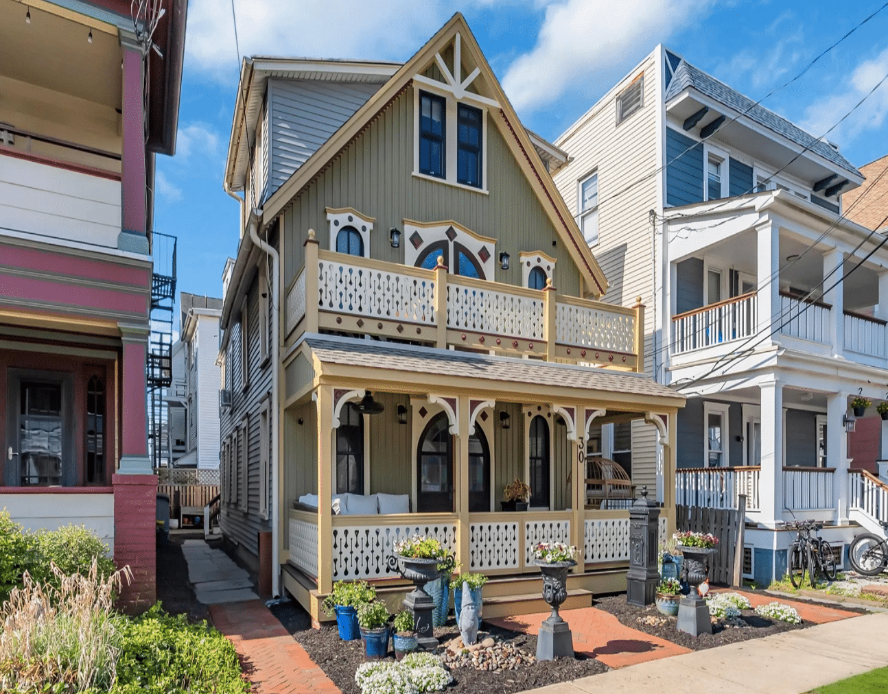 beachside folk victorian