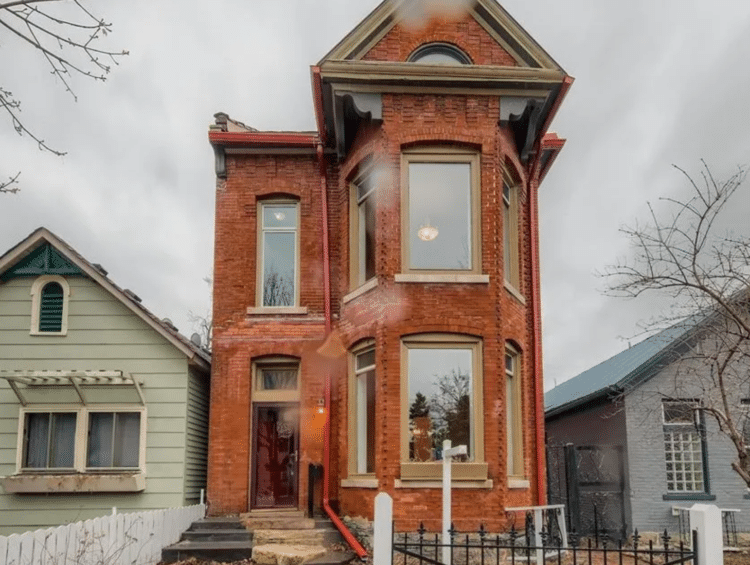 victorian townhouse