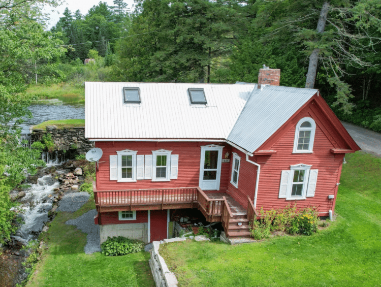 Vermont pond house