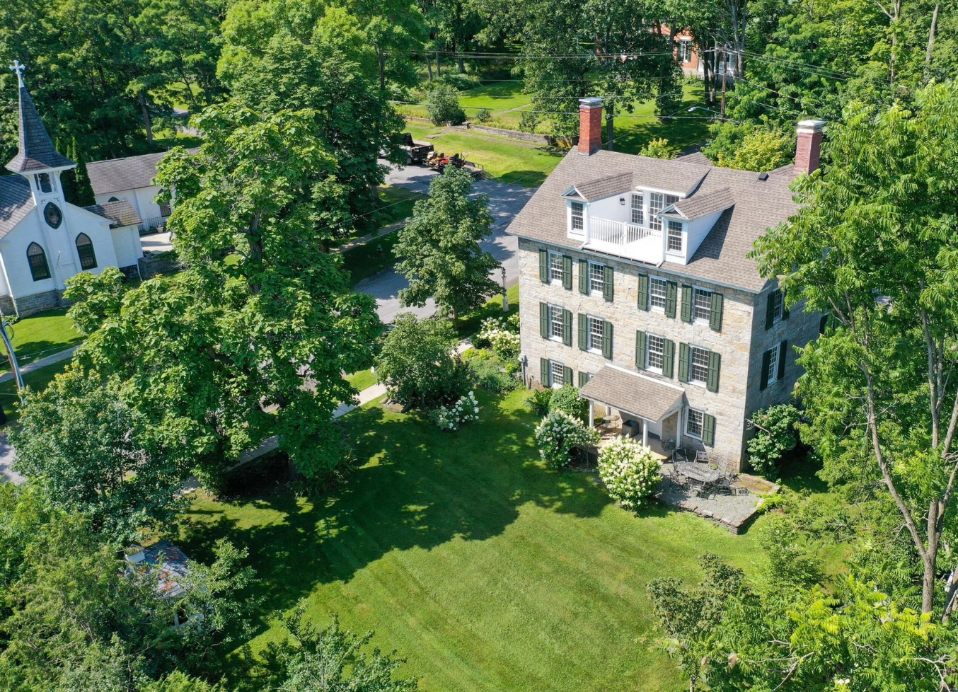New York stone house