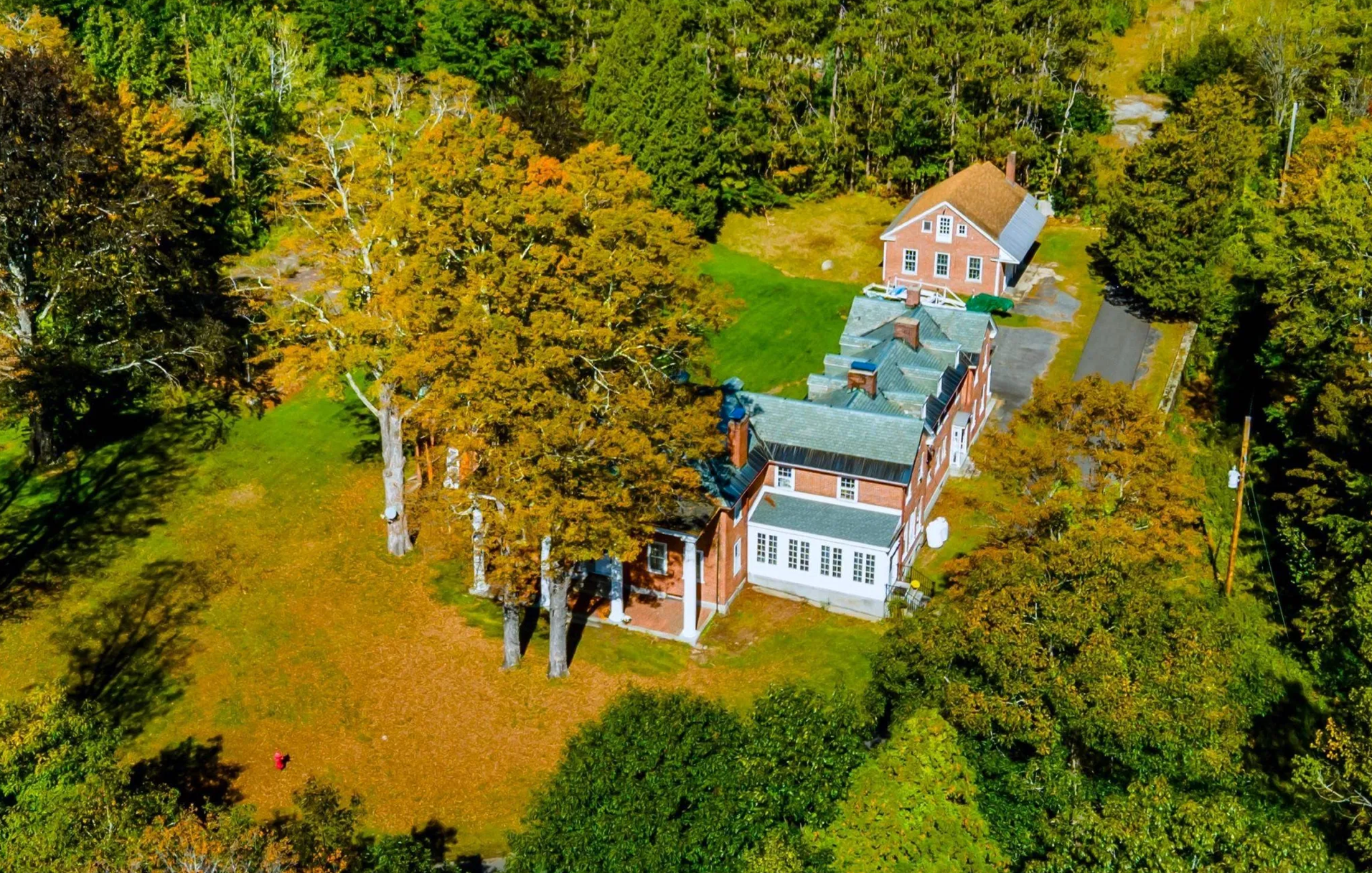 new Hampshire estate for sale