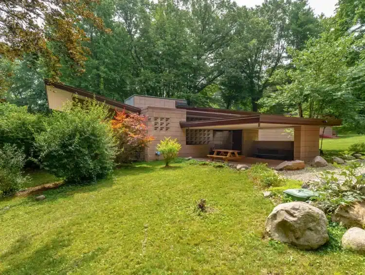 Usonian homes for sale