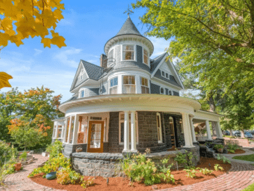 Washington Queen Anne victorian