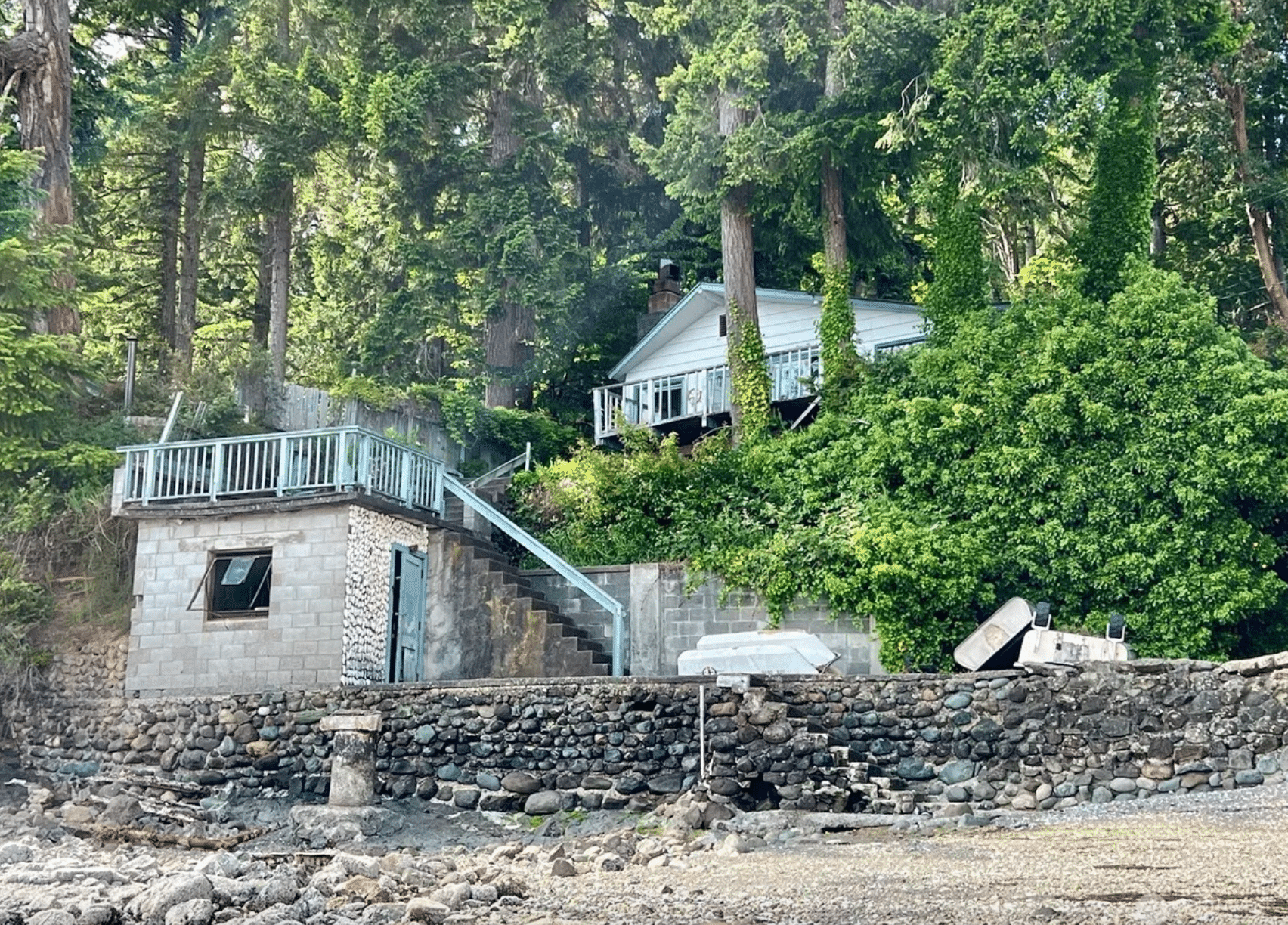 Washington waterfront home for sale
