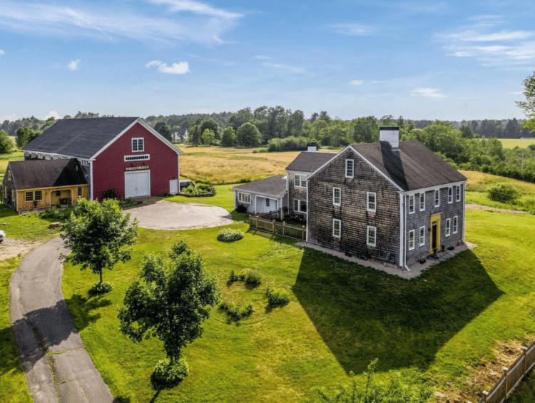 Maine colonial