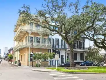 New Orleans condo for sale