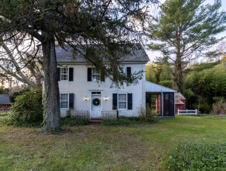 last whaler house