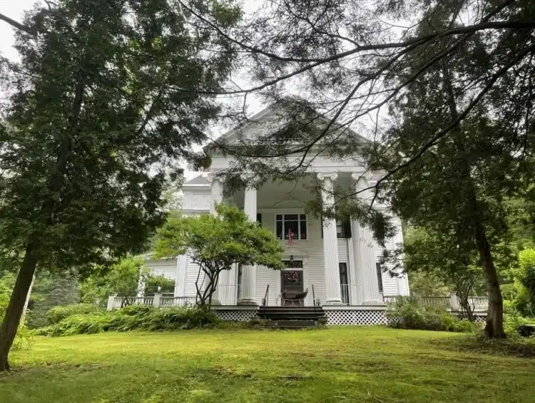 Massachusetts greek revival