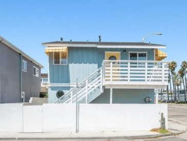 California beach house