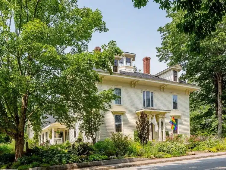 maine inn for sale