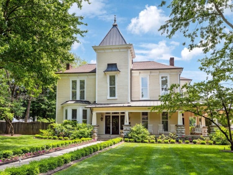 tennessee quenn anne victorian