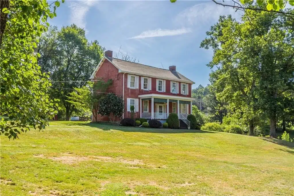 pennsylvania brick home