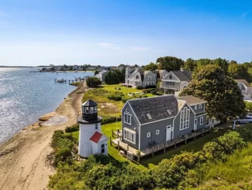 massachusetts home