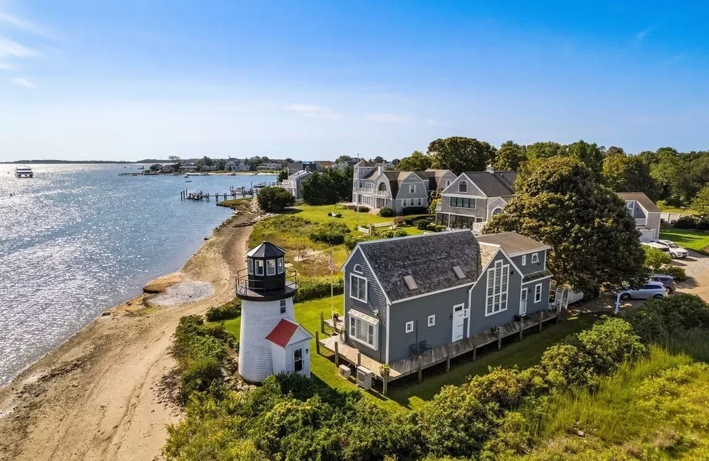 massachusetts home
