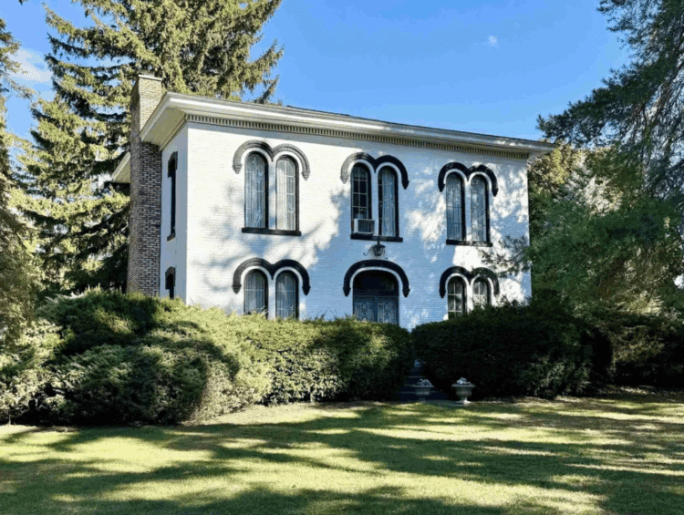 michigan brick home