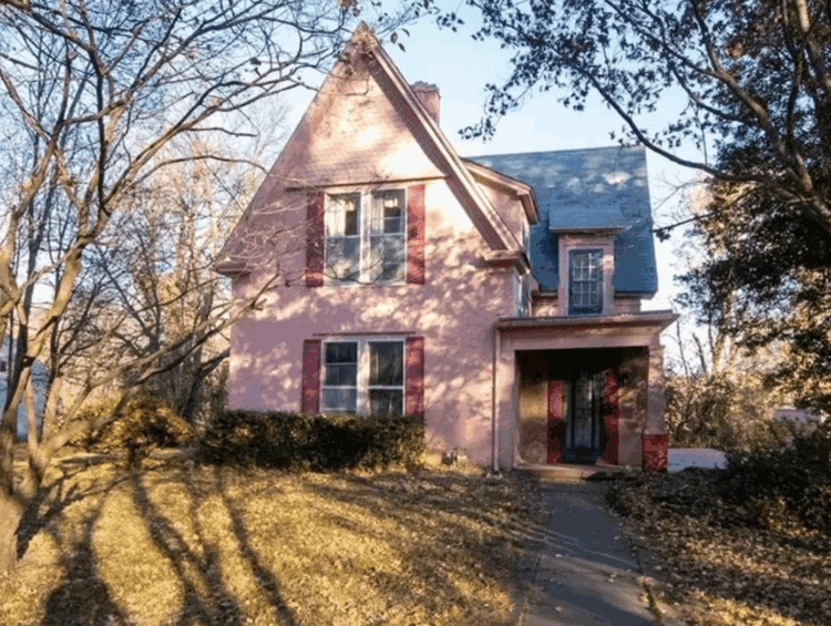 Missouri tudor style home