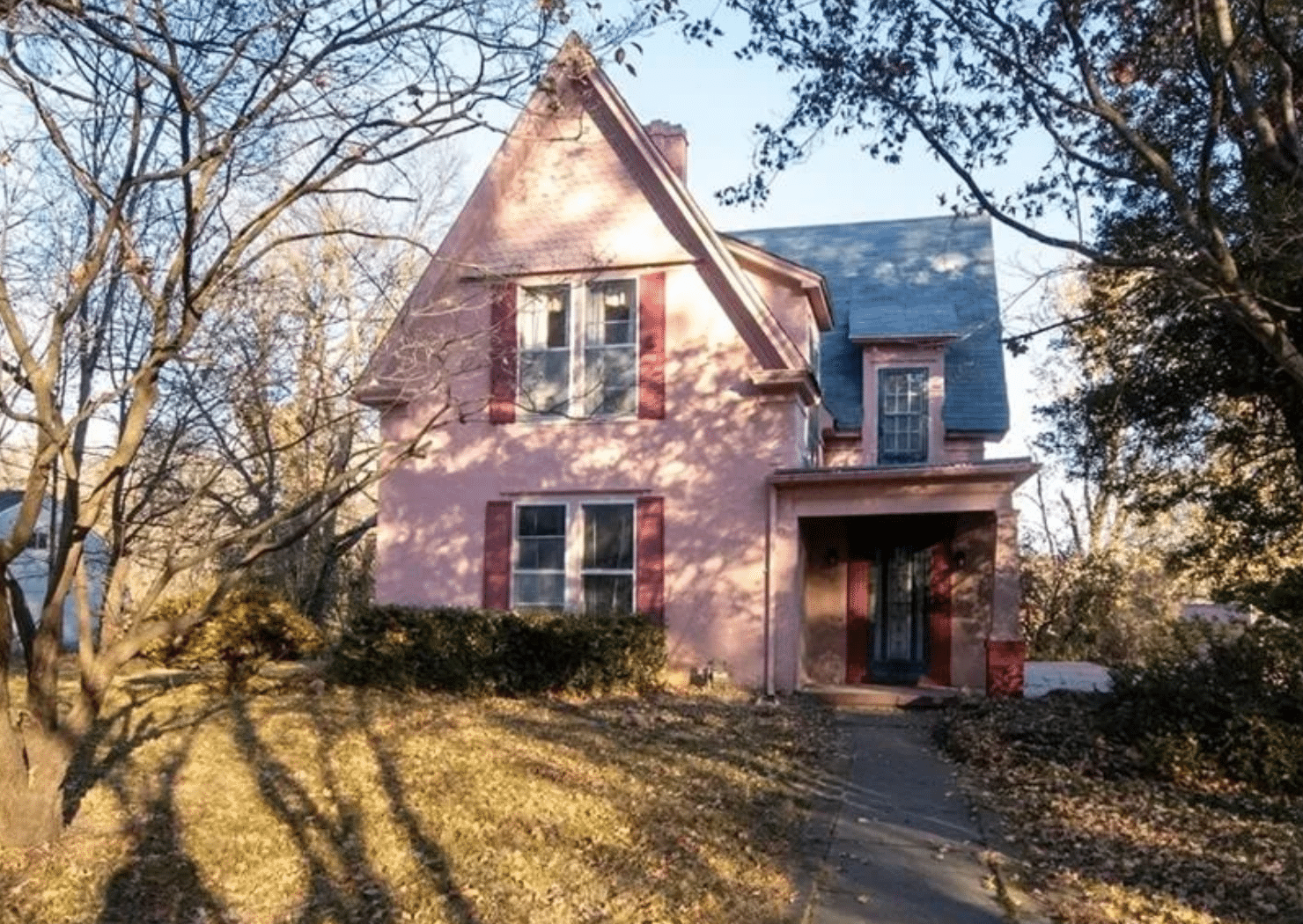 Missouri tudor style home