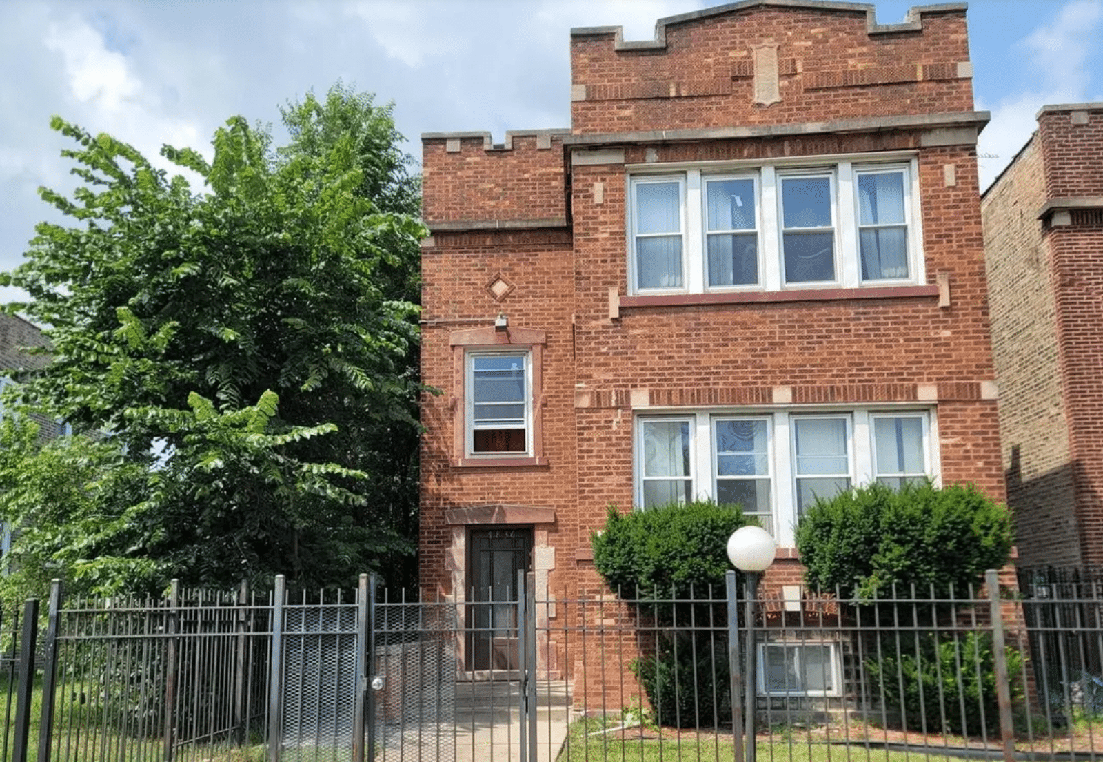 Illinois rowhouse