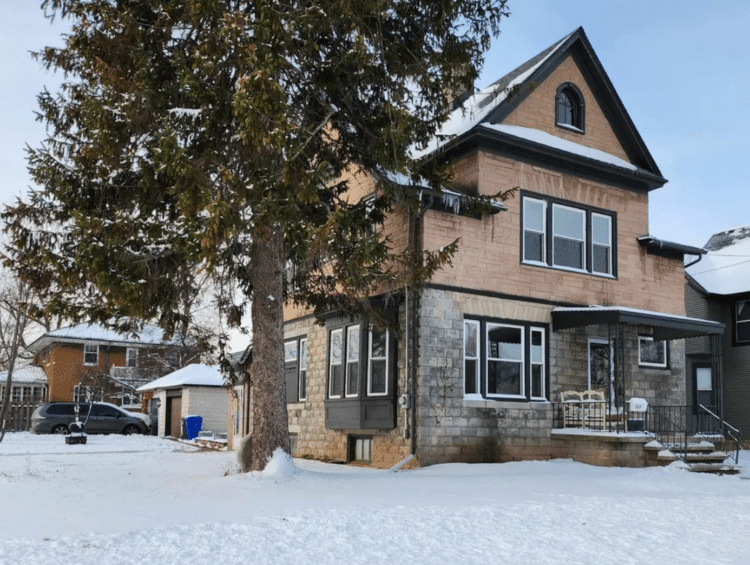 wisconsin masonry home