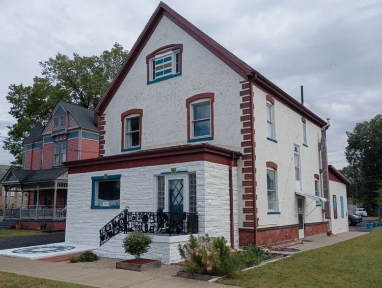 brick kentucky home