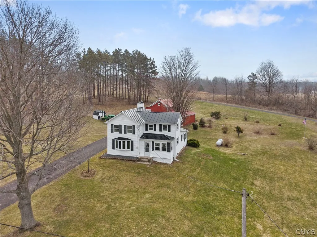 new york farmhouse