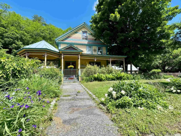 vermont farmhouse