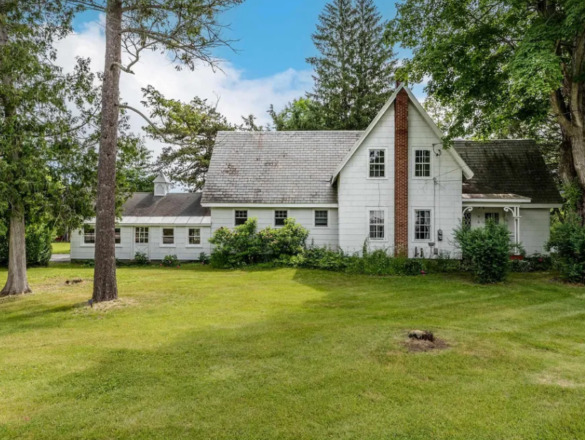 Vermont Twitchell Farmhouse